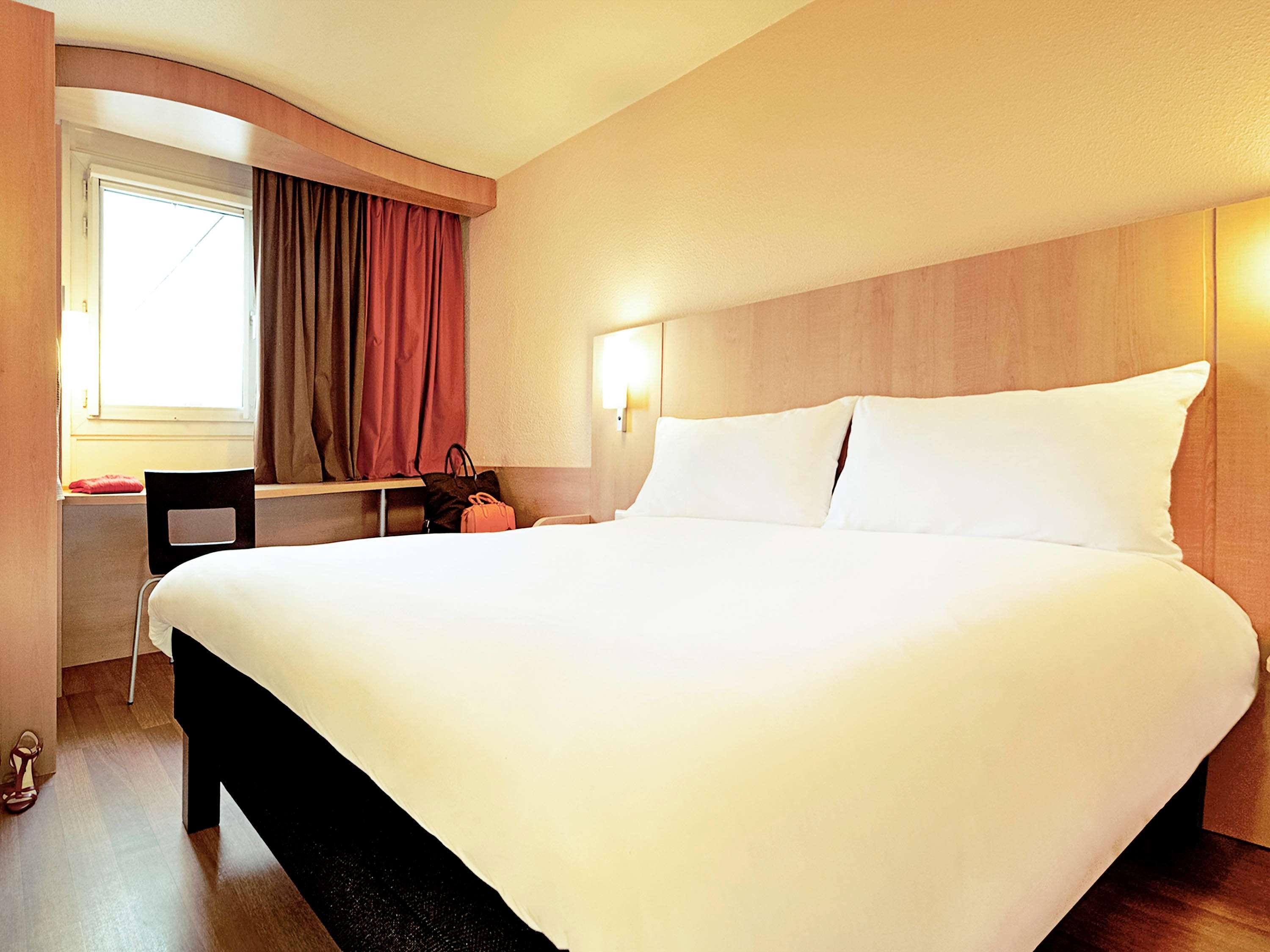Hotel Ibis Saintes Zewnętrze zdjęcie