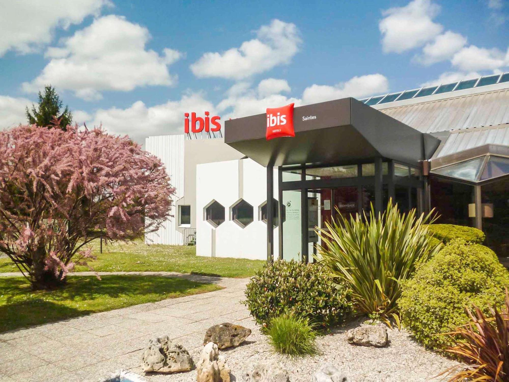 Hotel Ibis Saintes Zewnętrze zdjęcie