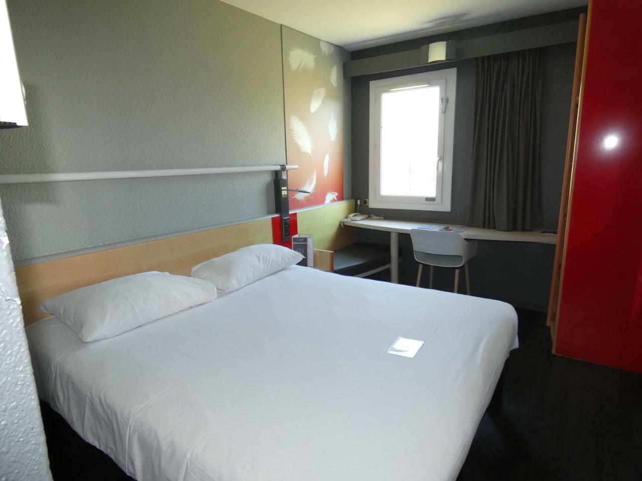 Hotel Ibis Saintes Zewnętrze zdjęcie